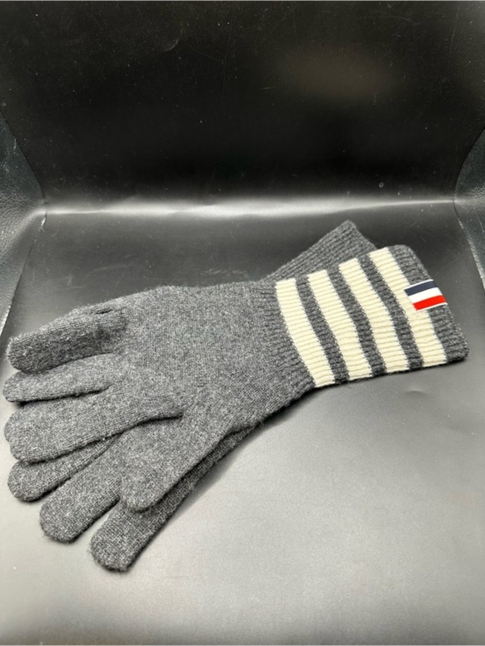 Thom Browne Wool Blend Gray Knit Gloves USL
